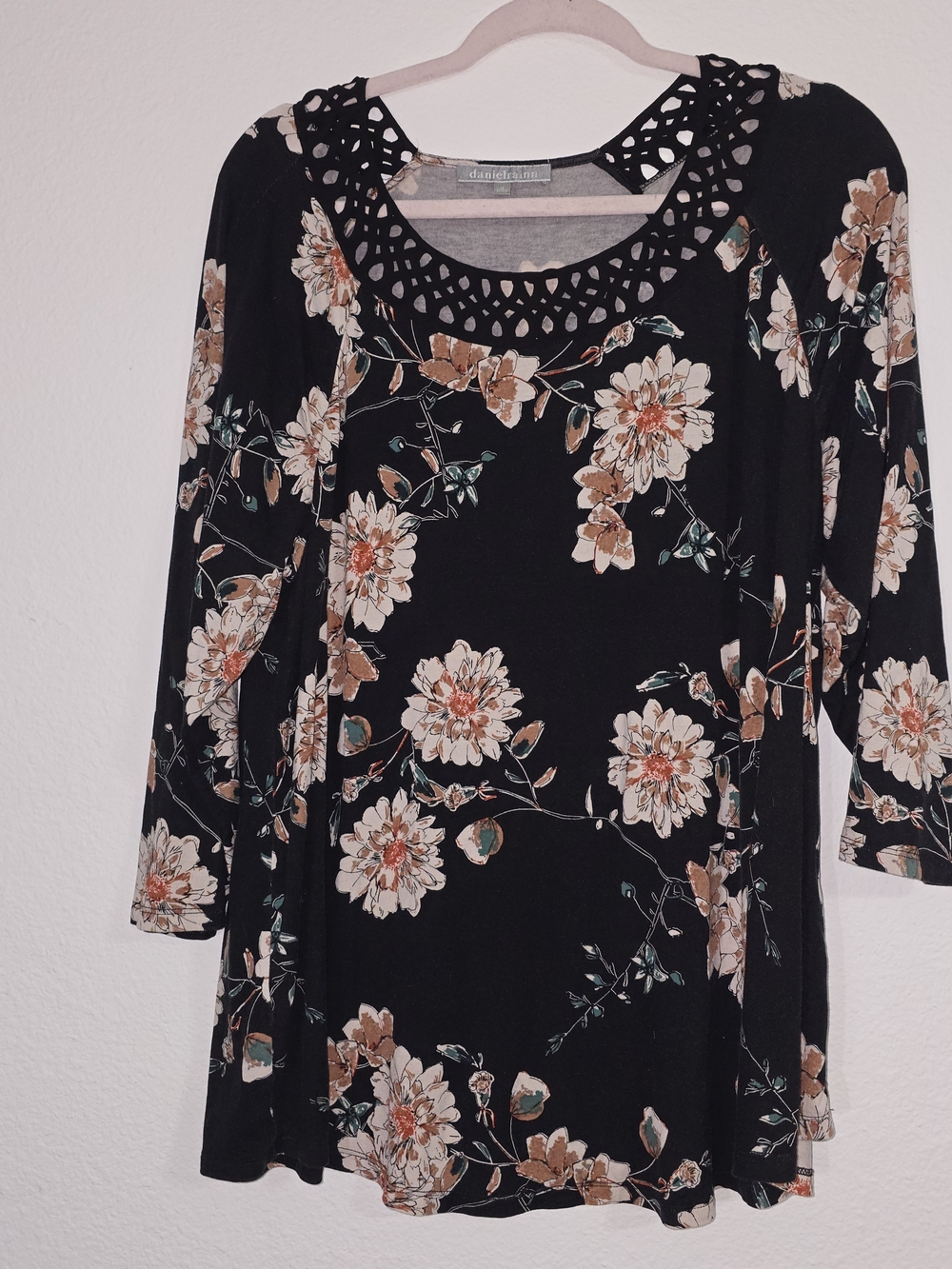 Daniel Rainn Black Floral Cutout-Neck Women's Top
